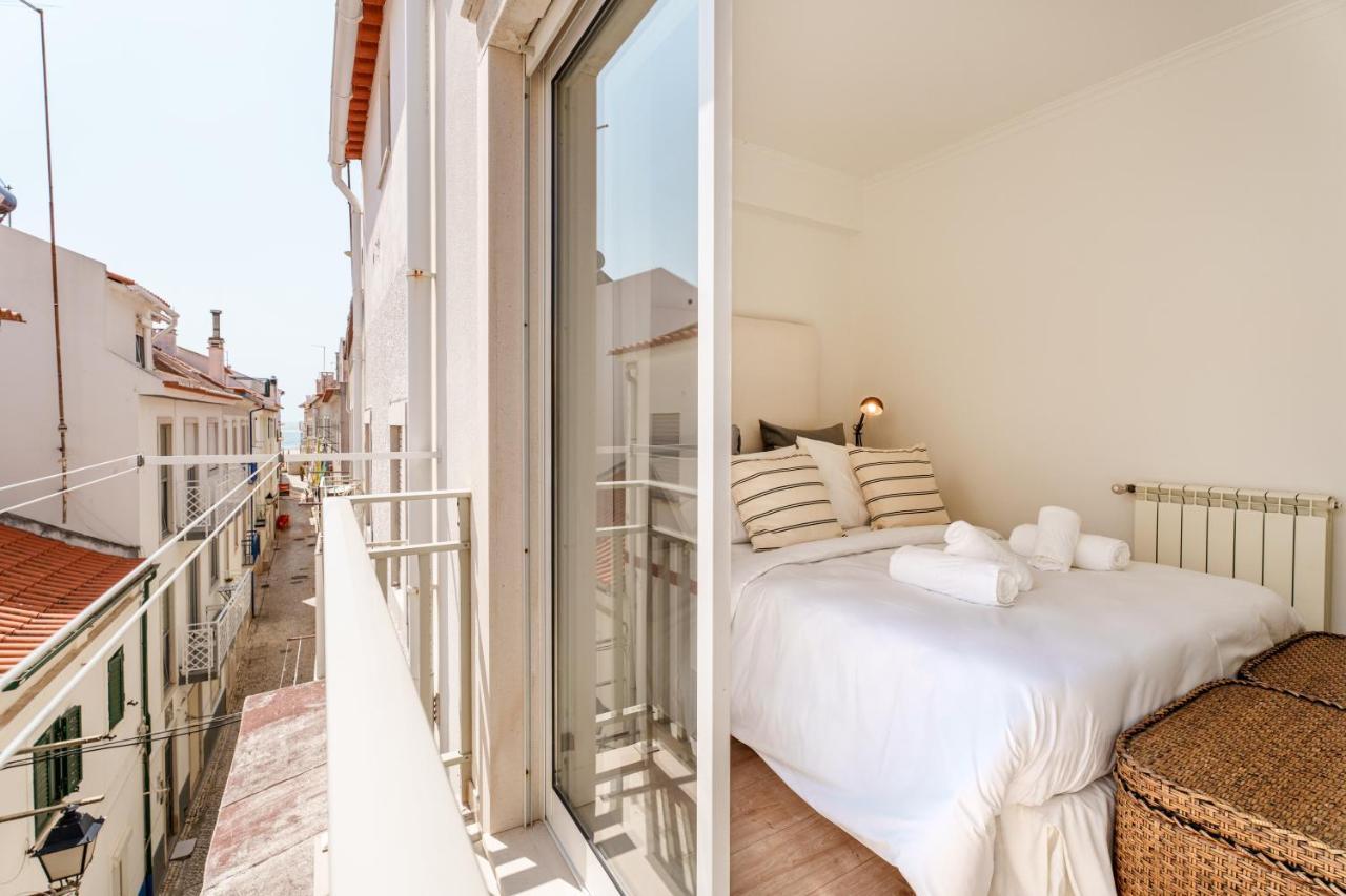Charming Nazare Apartment-1 Minute To The Beach Εξωτερικό φωτογραφία