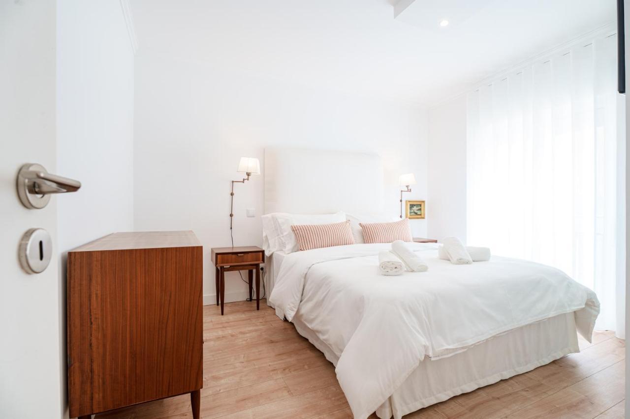 Charming Nazare Apartment-1 Minute To The Beach Εξωτερικό φωτογραφία